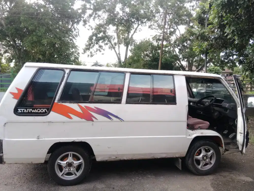Jual L300 Tahun 1992 Terawat antar jemput anak sekolah