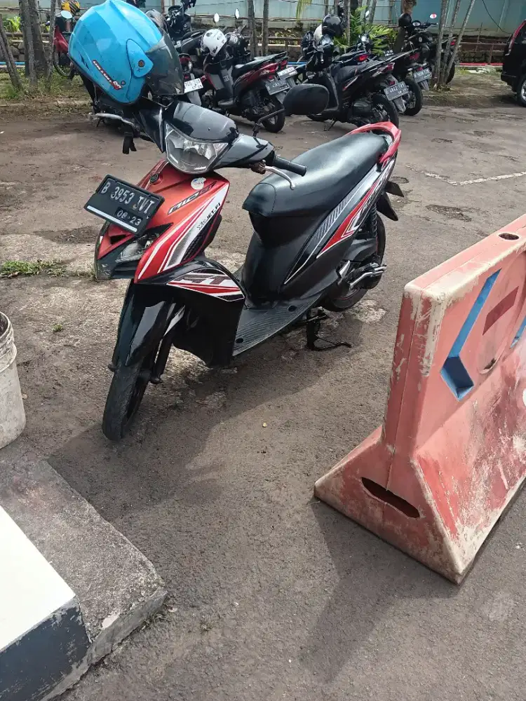 Jual Yamaha MioGT thn 2013 Injection ss BPKB+Faktur
