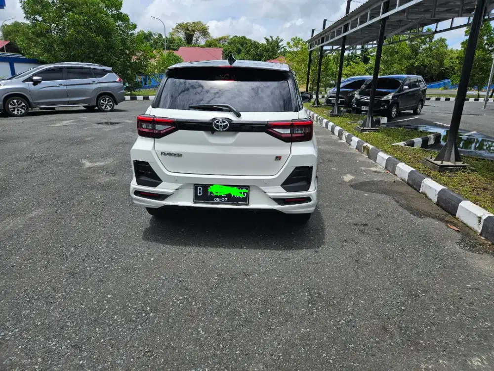 D jual Toyota Raize