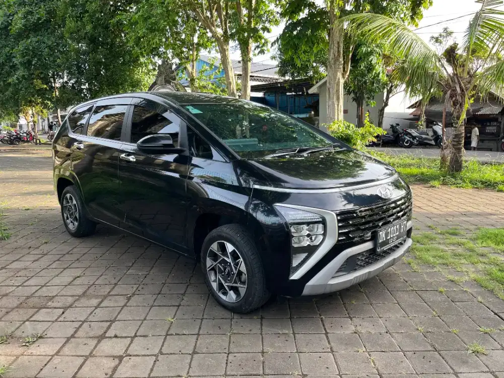 Hyundai Stargazer Style AT 2022 Hitam