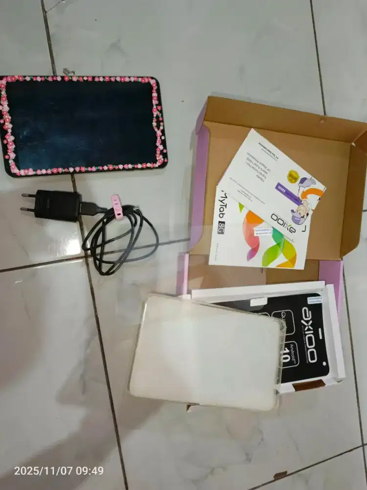 TABLET/TAB AXIOO MYTAB 8G