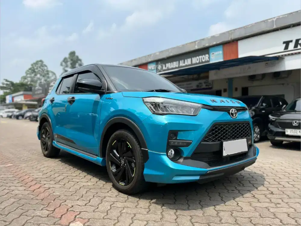 LOW KM 16RB!! TOYOTA RAIZE 1.0 GR SPORT MATIC 2023 BIRU TWO TONE