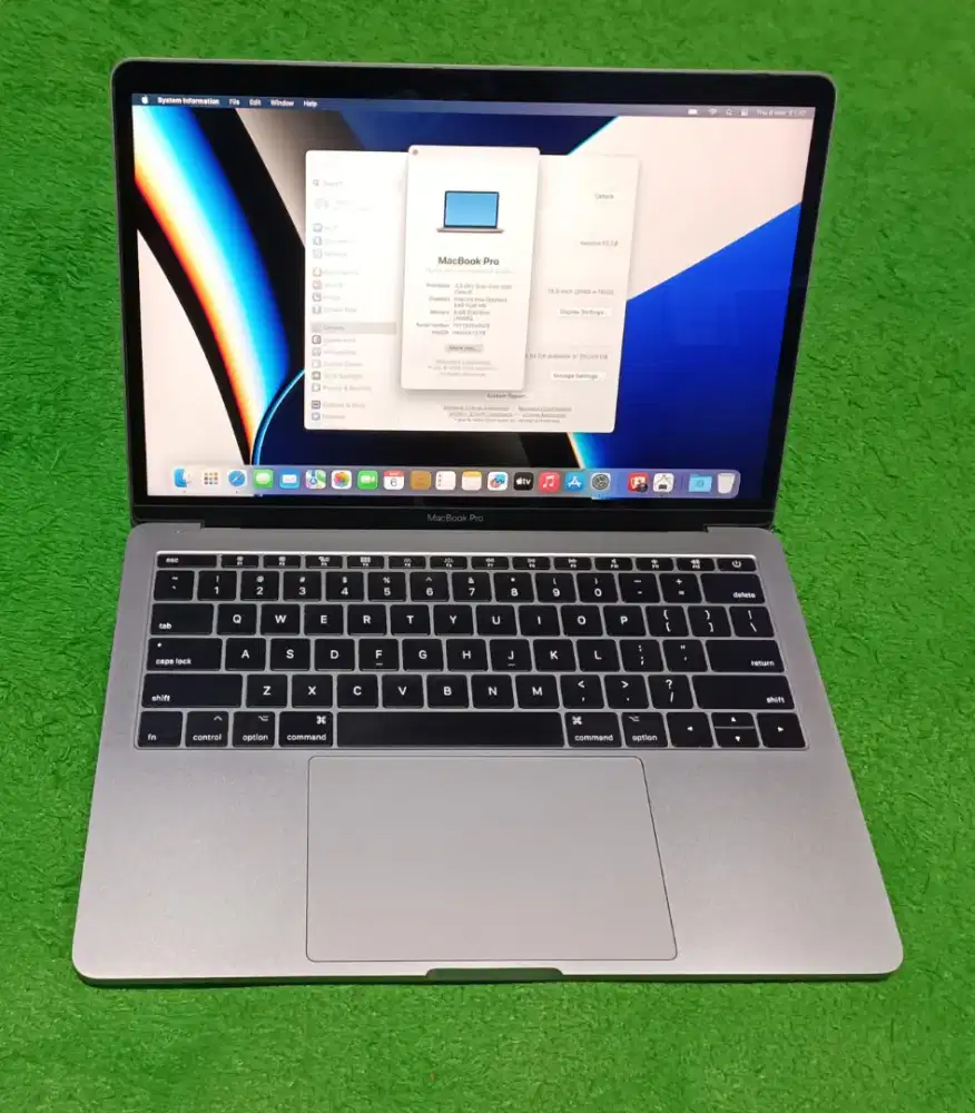 Apple MacBook Pro 2017 Intel i5 8/256 Grey Mulus Murah