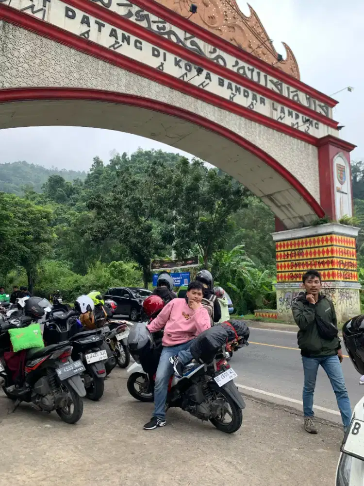 Cari loker.kerja apa aja yang penting halal