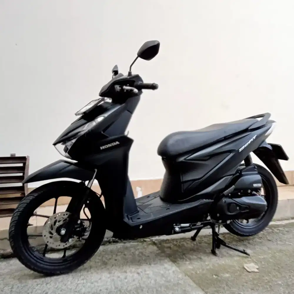 HONDA NEW BEAT DELUXE SMARTKEY TAHUN 2024 CASH / KREDIT MURAH DP 500