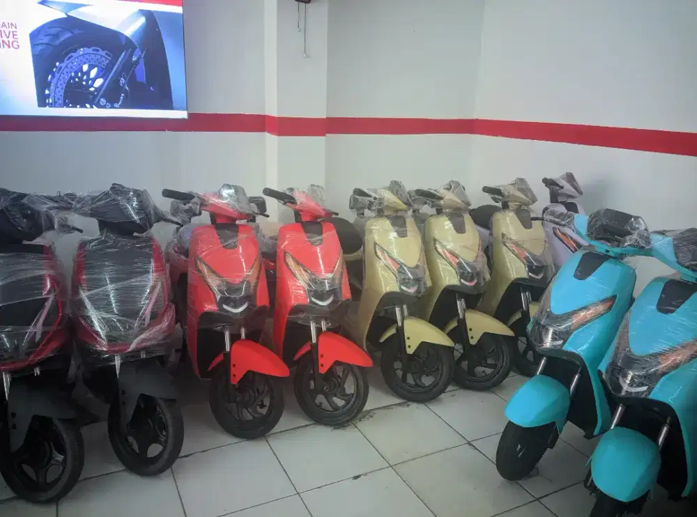 SEPEDA LISTRIK UWINFLY TERBARU