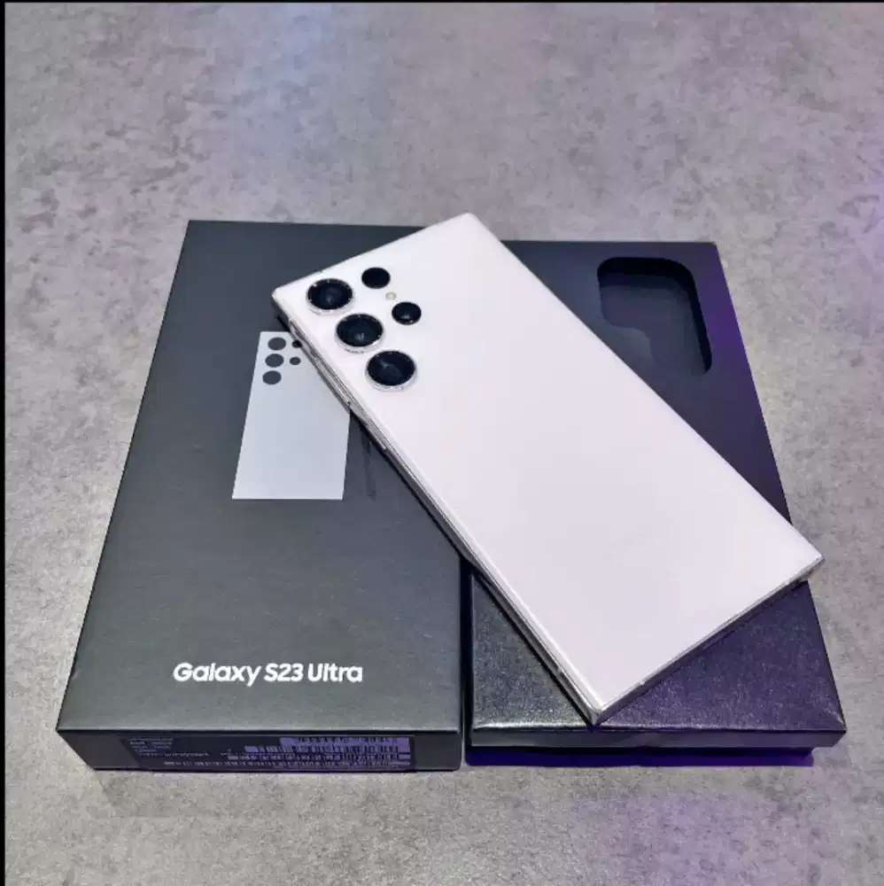 Samsung Galaxy S23 Ultra 12/256 sein
