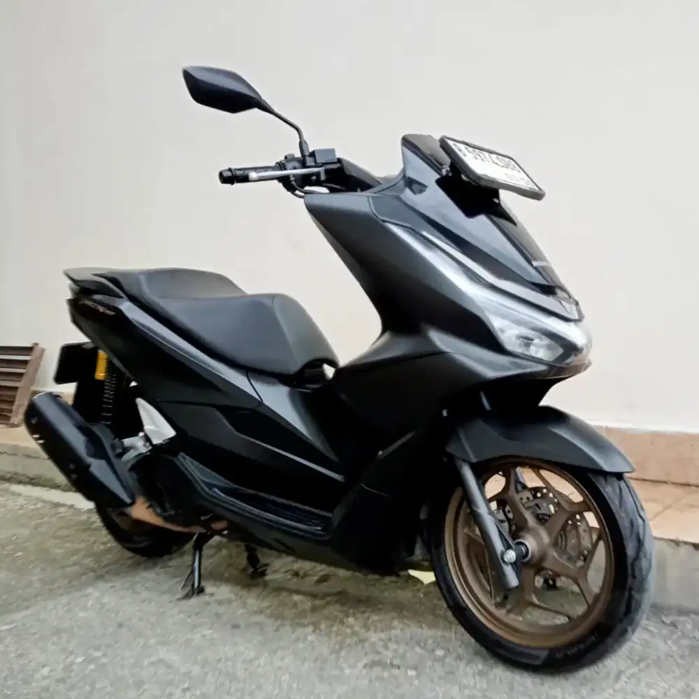HONDA NEW PCX 160 ABS ROADSYNC TAHUN 2024 CASH / KREDIT DP 2.300