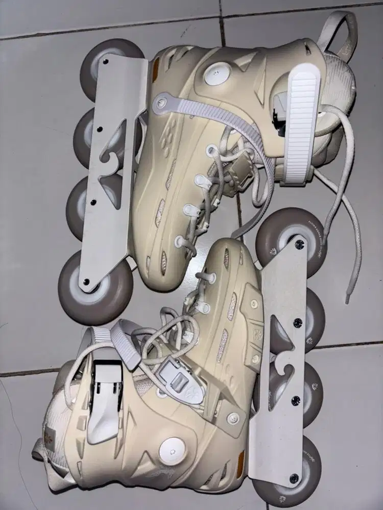 Flying Eagle F4 Raven