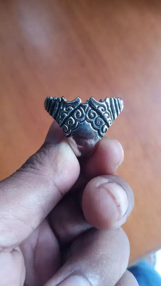 Emban batu akik model yamani