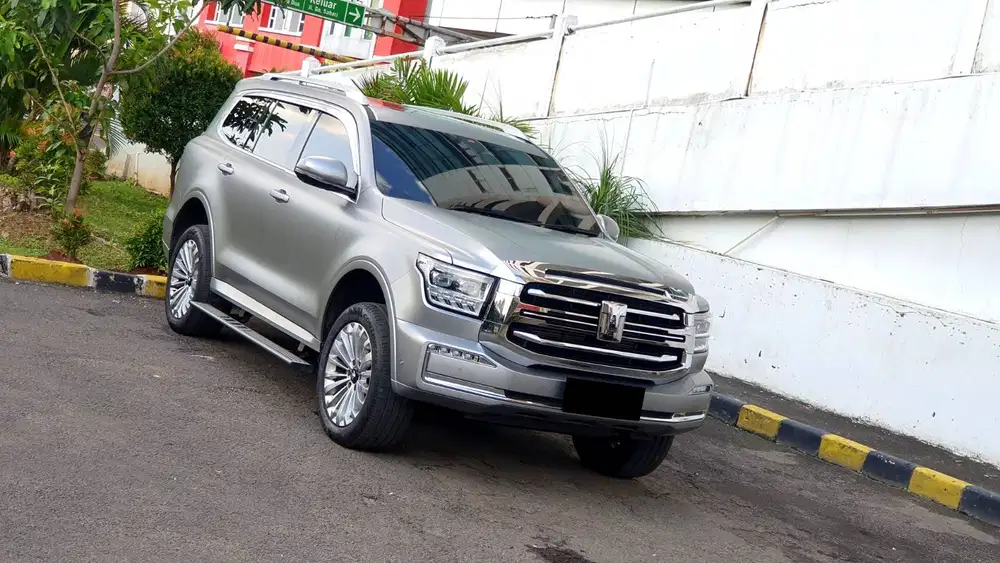 [ 4x4 ] GWM Tank 500 HEV Hybrid 2.0 AWD AT Ayers Grey 2024/2025