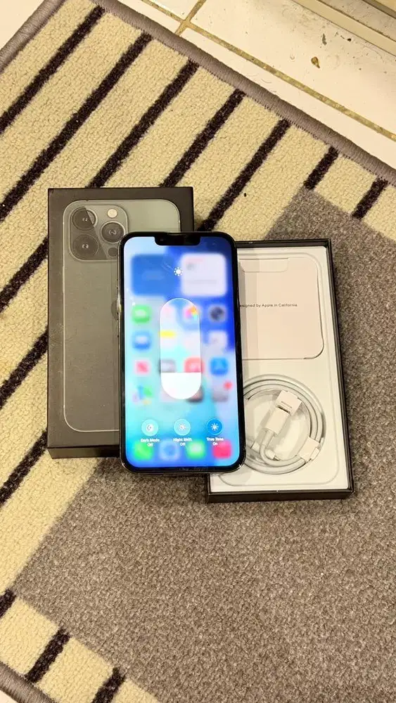 Dijual Iphone 13 Pro 256GB Green Mulus Lengkap Terdaftar