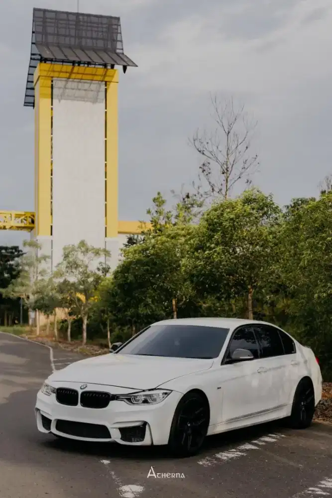 BMW 320i LCI Modif 2018 F30