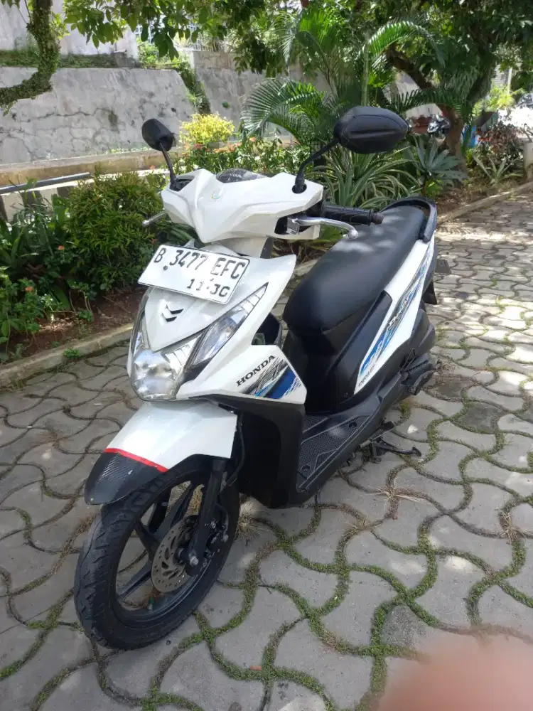 Dijual honda beat 2014 mulus