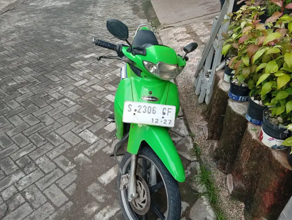 DIJUAL MOTOR KAWASAKI BLITZ R 2004