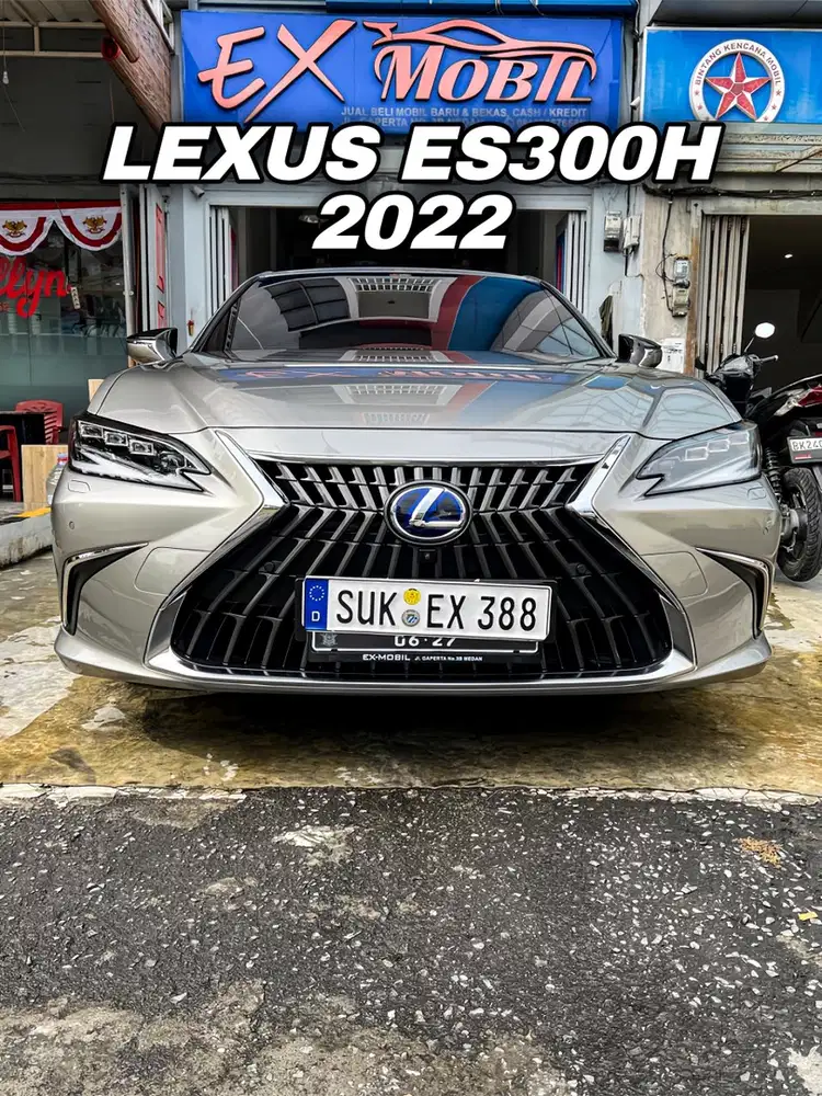 Lexus ES300h 2022