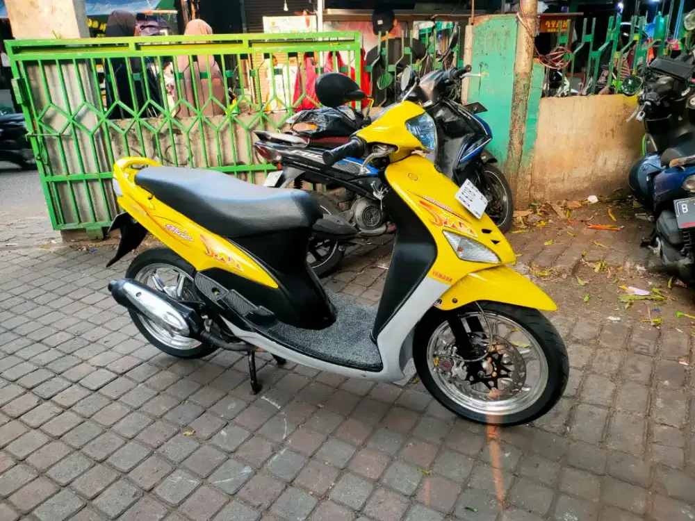 Mio 110cc Karburator Non Step Kuning Ori Thn 2004