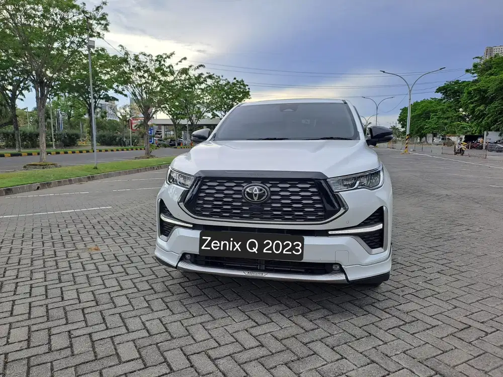 Toyota Kijang Innova 2023 Bensin