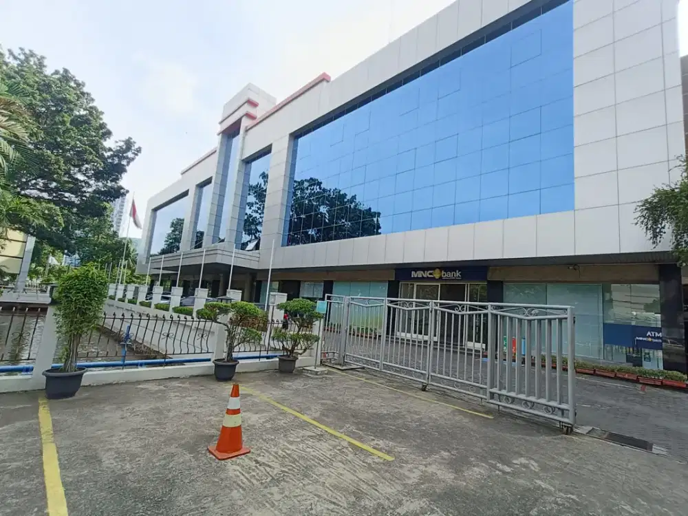 Gedung Lantai 1 Unit Perkantoran Luas 200m2 Disewakan di Menteng Dalam Tebet