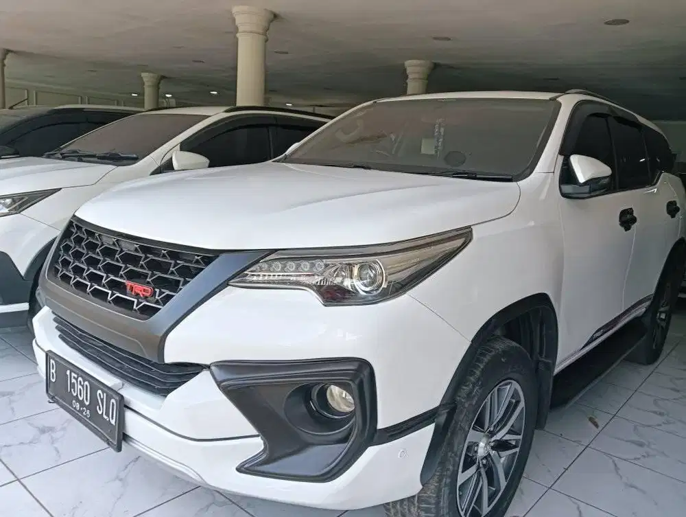 Toyota Fortuner 2.4 diesel VRZ at upgrade Trd sportive tahun 2016