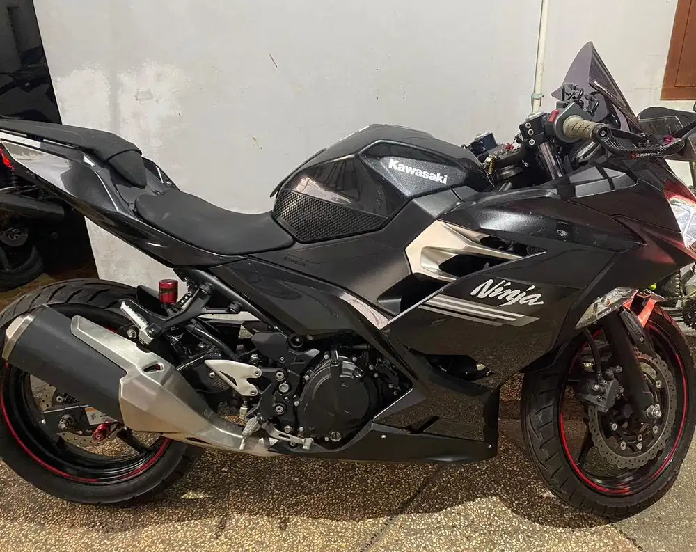 Kawasaki EX250S KM rendah like new harga bisa nego