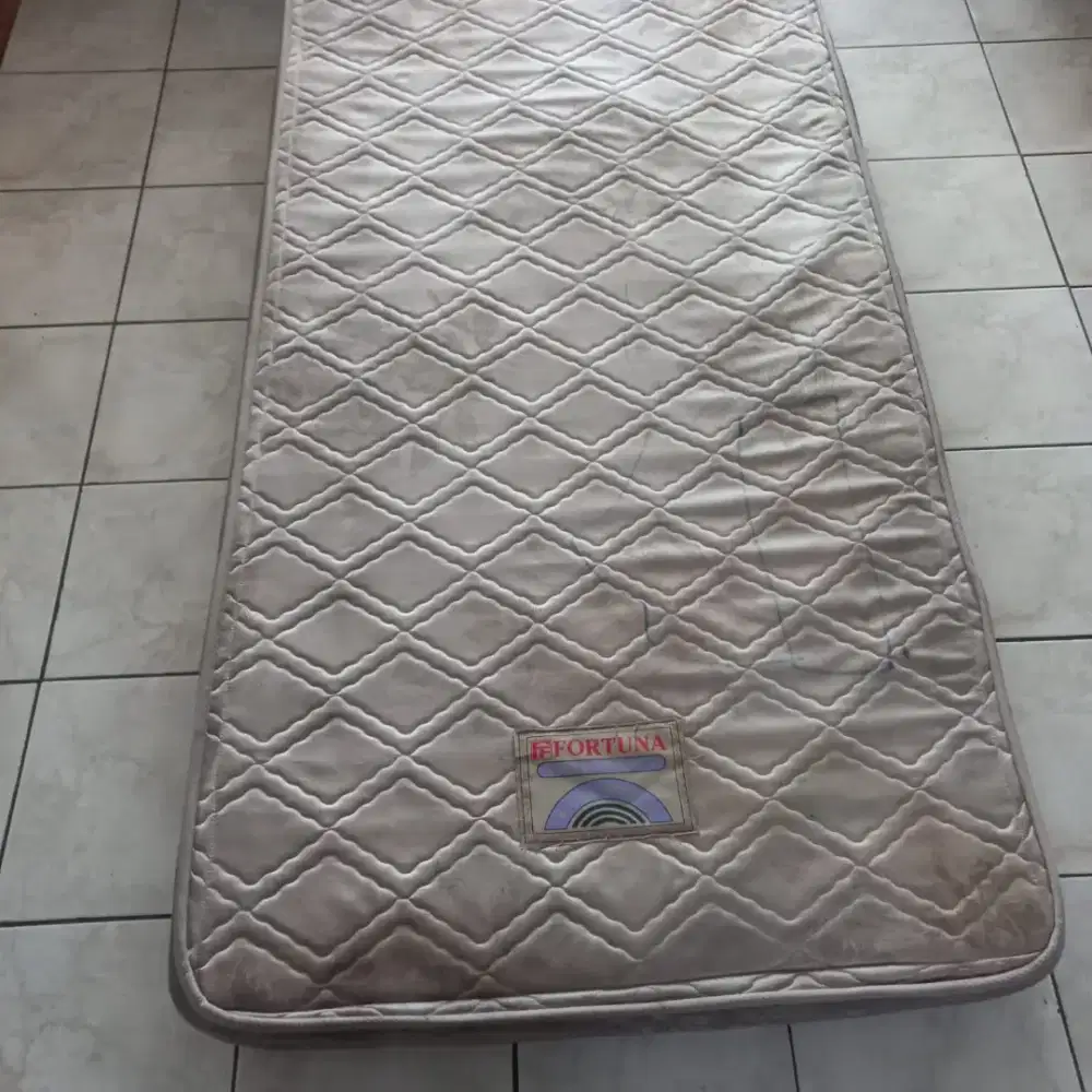 Jual Kasur spring bed bekas
