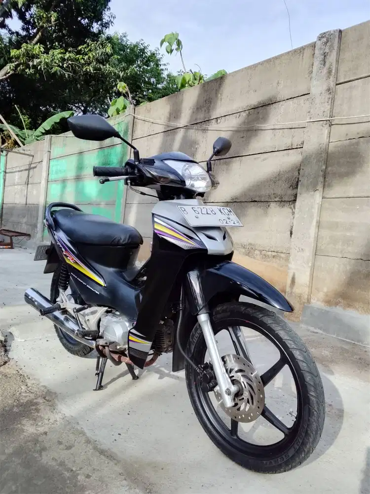 Honda Supra Fit New 2006