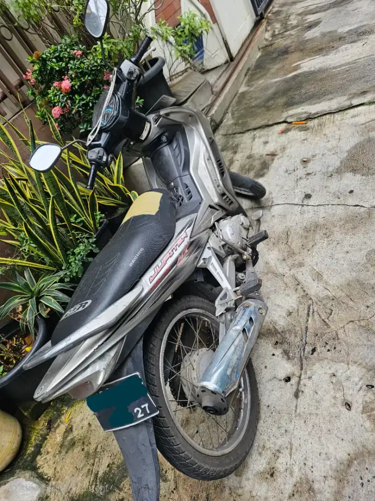 DIJUAL MOTOR YAMAHA JUPITER MX 2007 - MATI