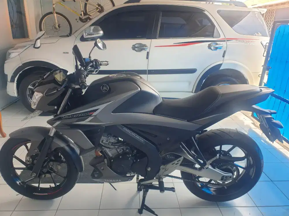 Vixion-R 155 CC Tahun 2019 (Bulan Desember)