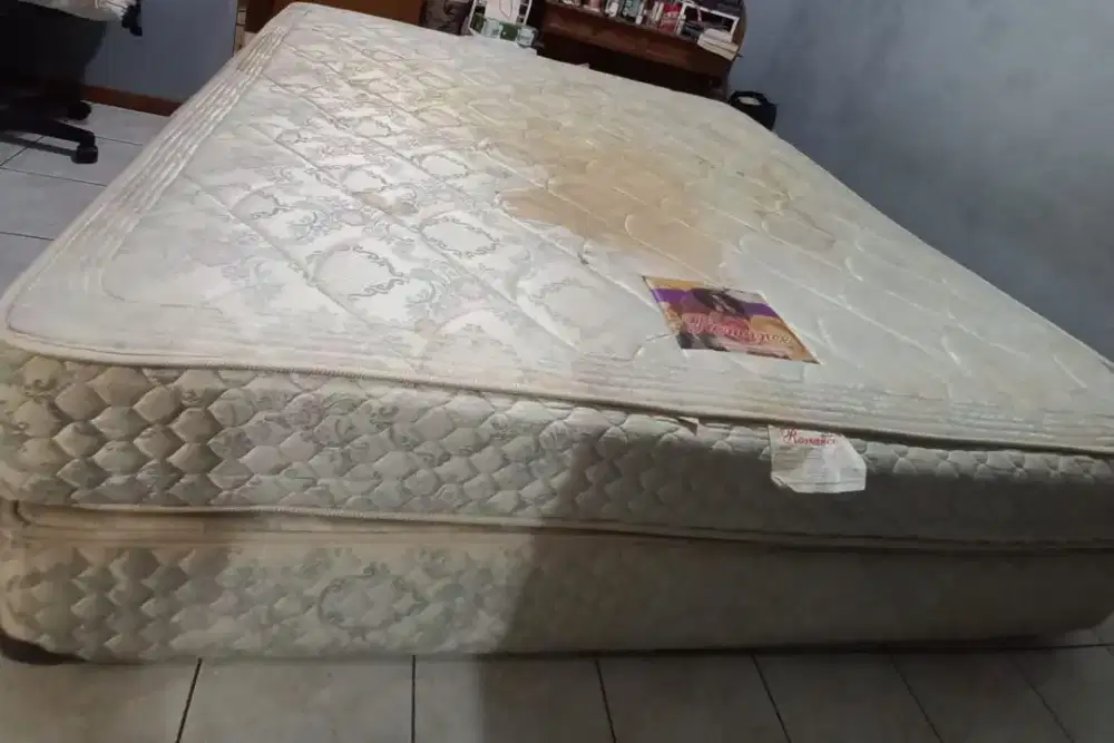Jual Divan + kasur spring bed (bekas)