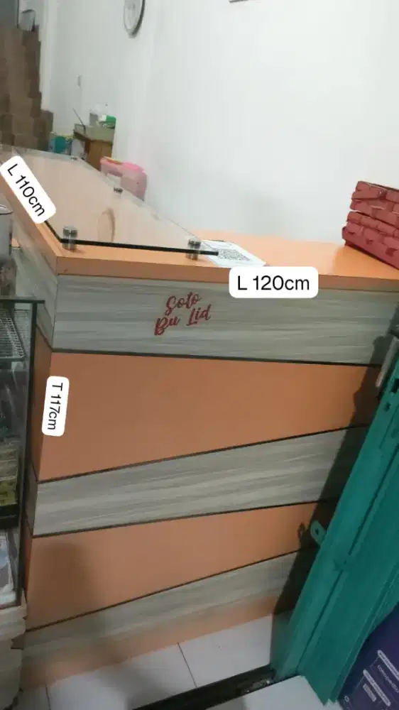 Meja kasir  Bakery