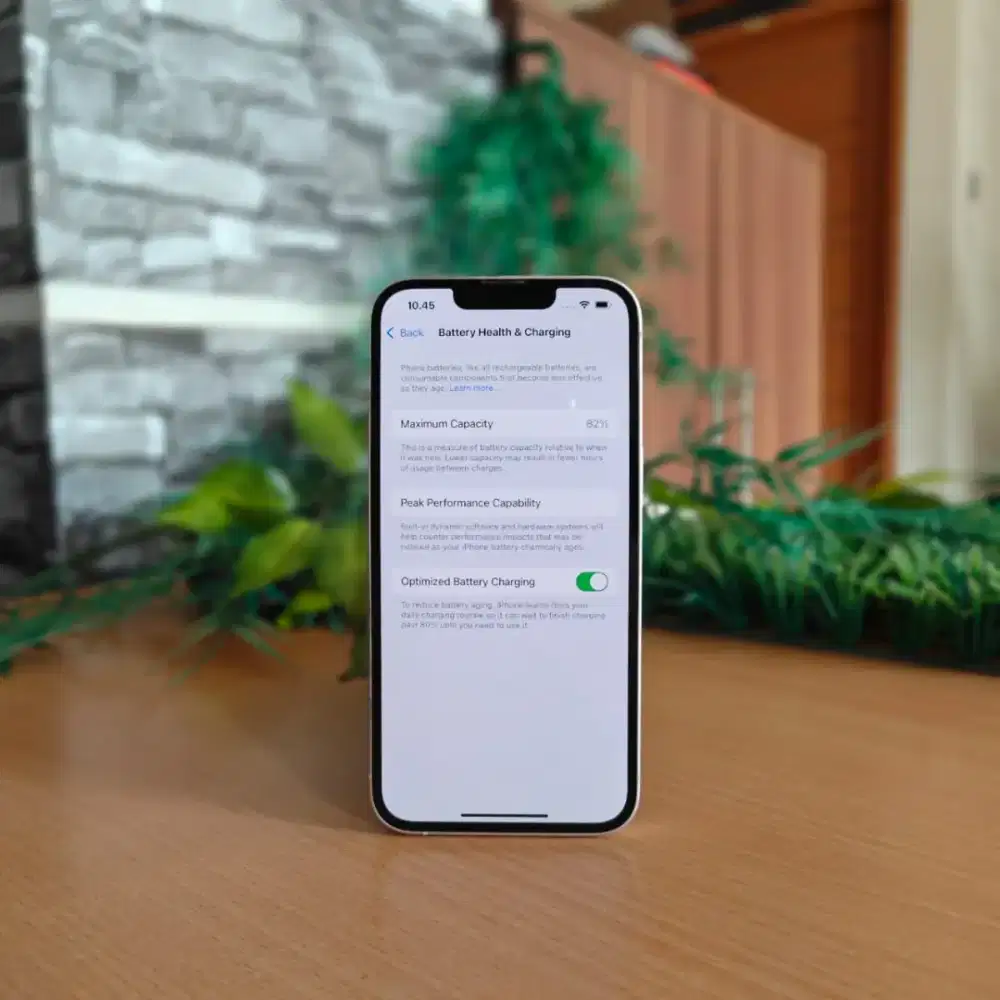 iPhone 13  128 GB iBox BH 82 layar scratch
Only