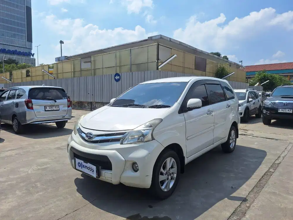 Pajak Panjang - Daihatsu Xenia 1.3 R Family Bensin-AT 2012