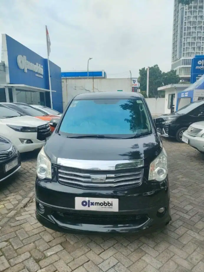 LOW DP Toyota Nav1 2.0 V Bensin-AT 2014 CYQ