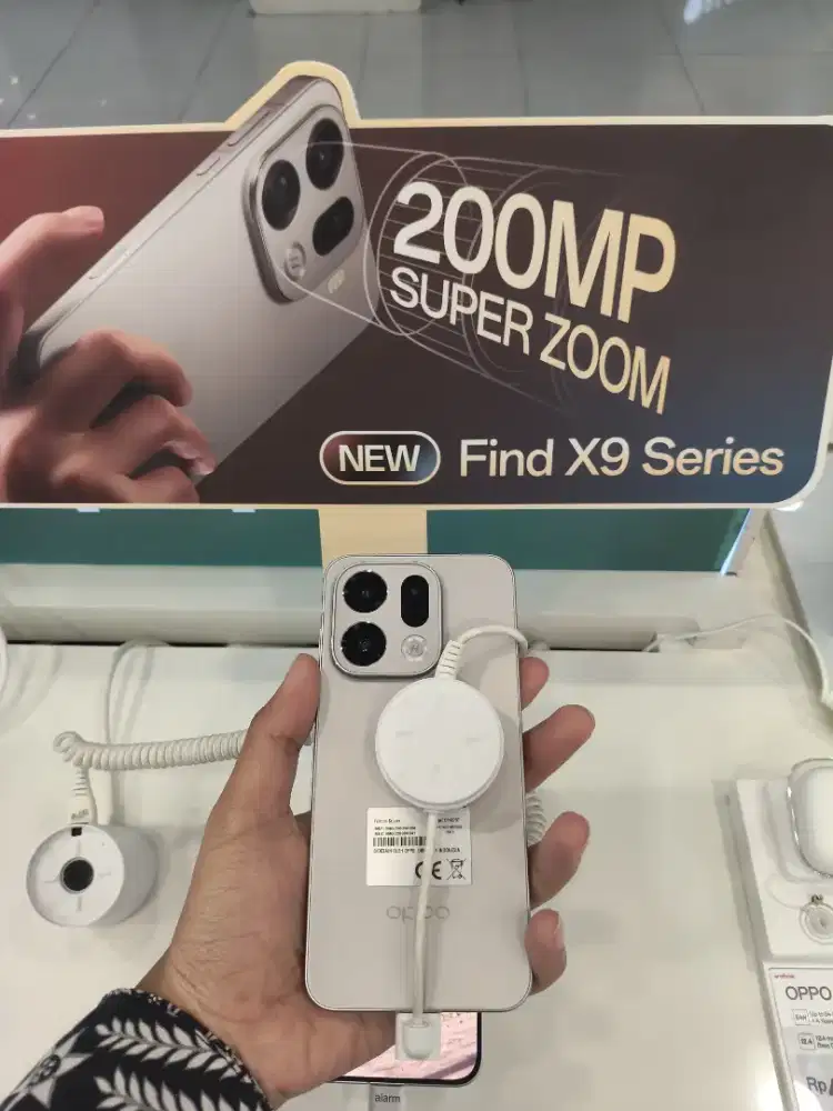 PRE ORDER OPPO FIND X9