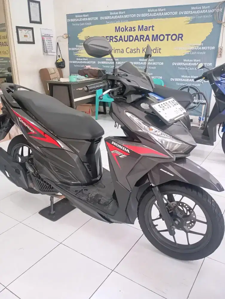 Honda Vario 125 Tahun 2015 Plat L