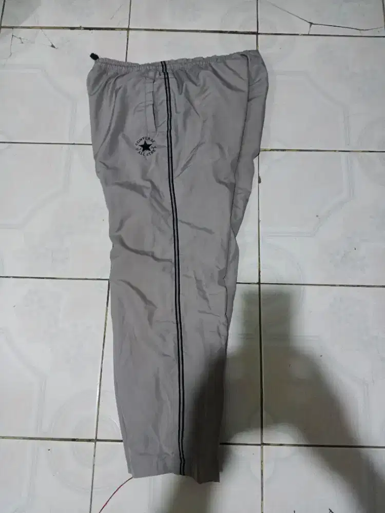 celana parasut converse L-XL