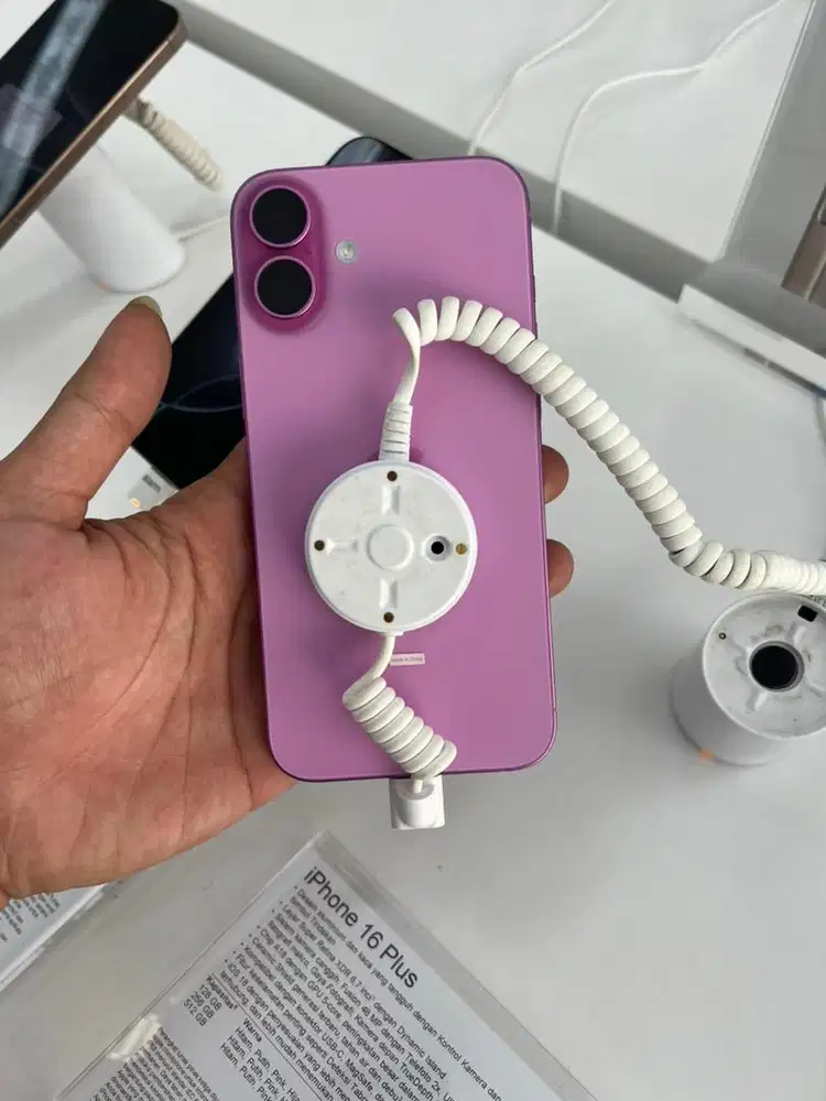 Garansi resmi Cicilan iphone 16 all series lokasi metro