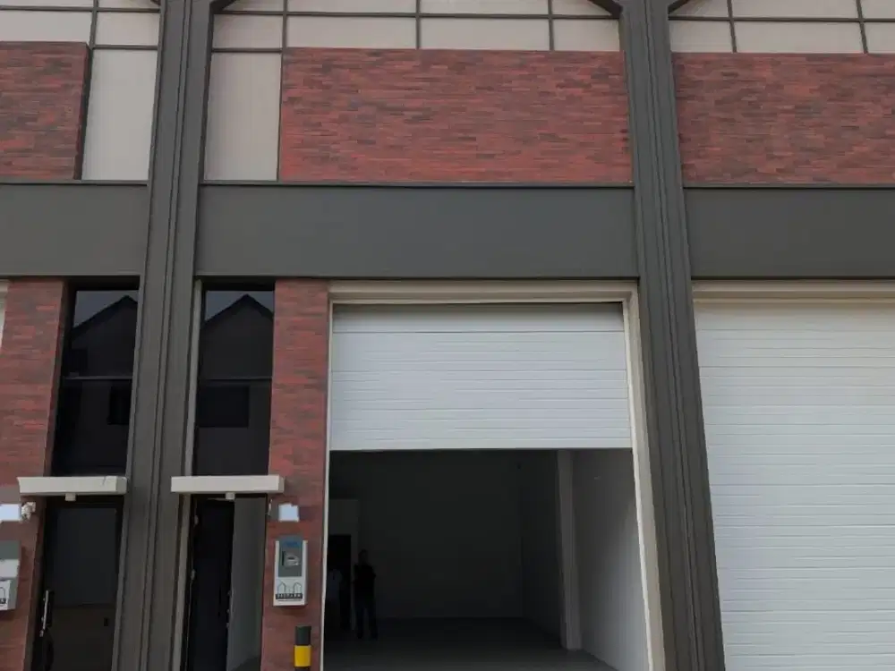 Dijual/disewa Gudang Bizpark PIK2 Uk 120m2 at Tangerang