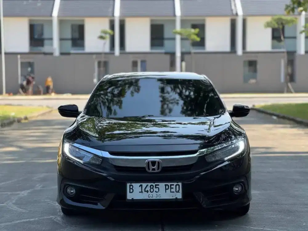 Honda Civic 1.5 ES Turbo Matic 2018 Hitam