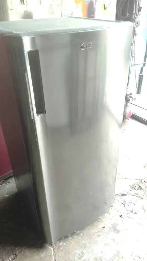 Kulkas LG satu pintu bergaransi