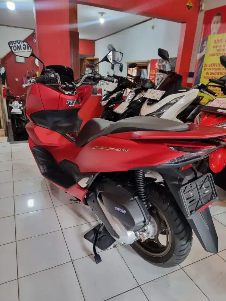 PCX 160 ABS 2023 PROMO DP HANYA 1 JUTA PLAT DKI TIMUR  UNIT GRESS