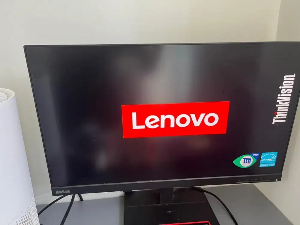 Monitor lenovo 24 inch