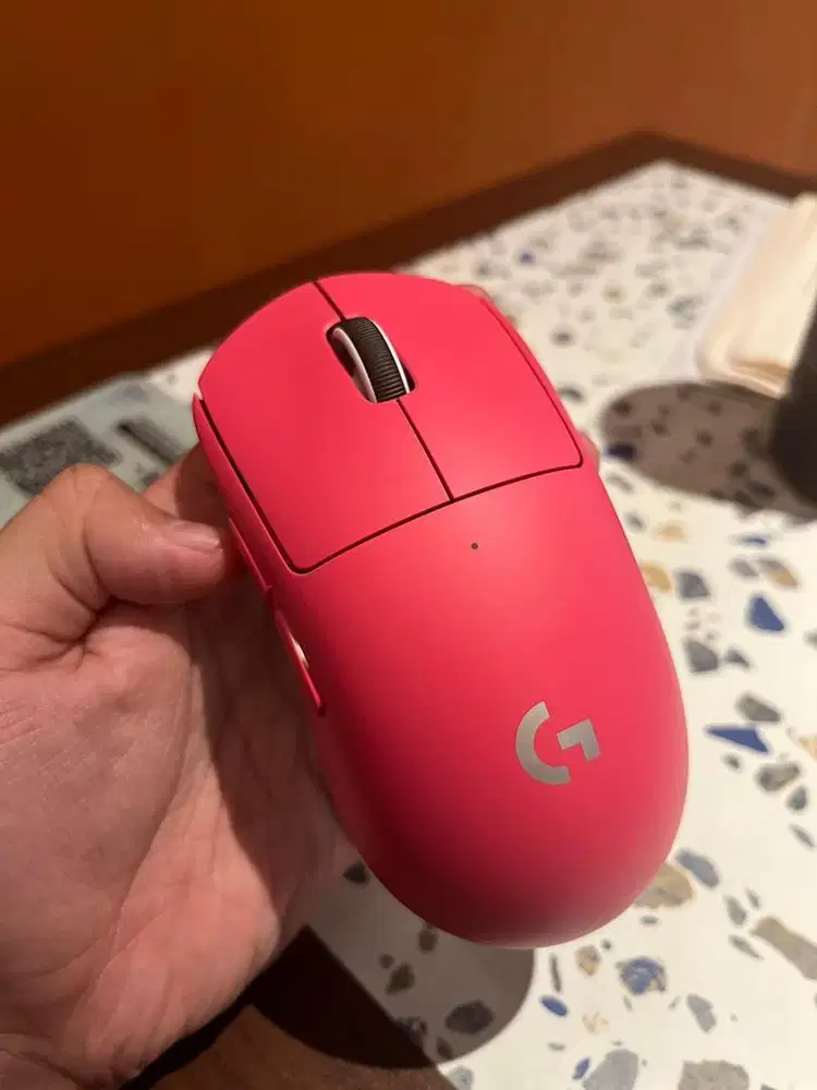 Mouse Gaming - Logitech Superlight 2