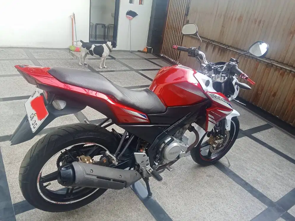 DI JUAL VIXION 2014 SANTAI