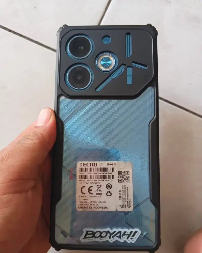 Tecno Pova 6 . Ram 8/256