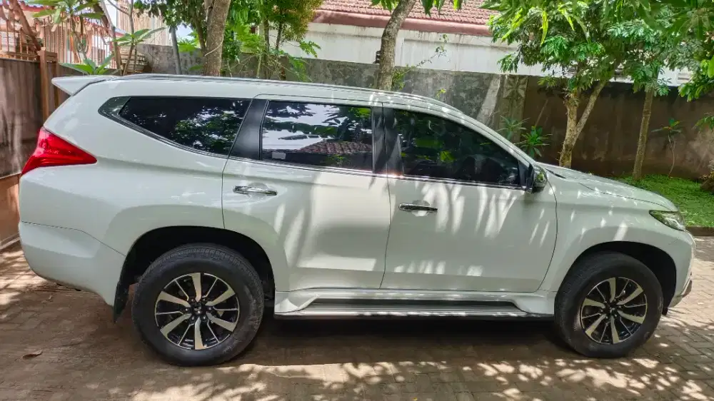 Pajero sport Dakar 2017 4x2 matic