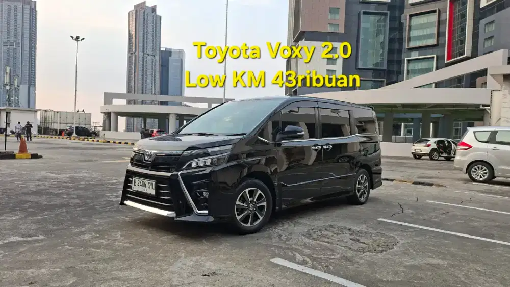 (Km rendah 43rb) Toyota Voxy 2018/2019, Istimewa Low KM Service Record