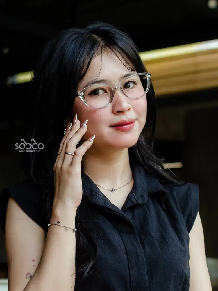Kacamata Cat Eye Fashionable Tangkai Pegas Tampil Kece - DARPA 03