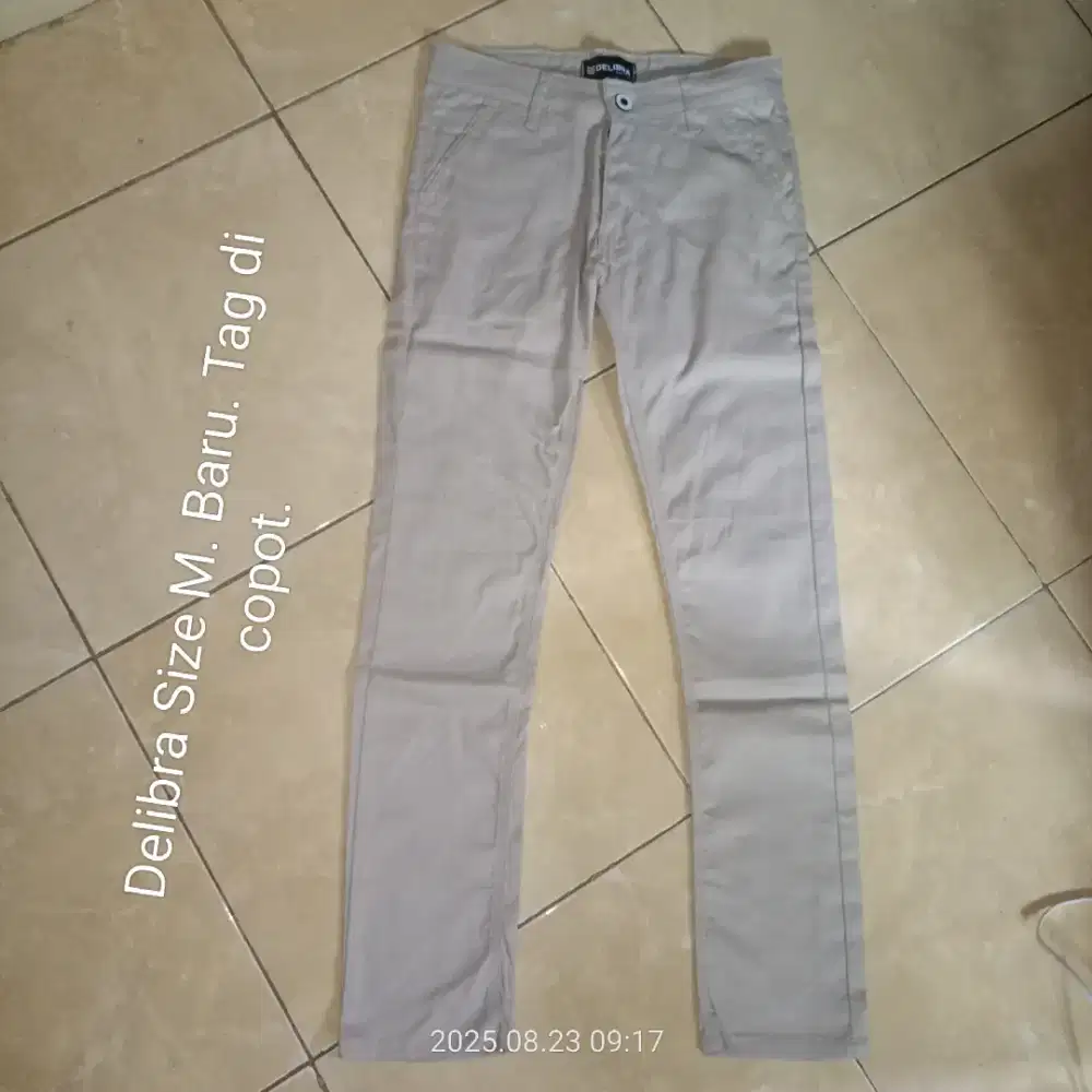 Celana Chino delibra